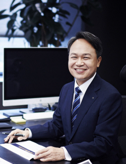 진옥동 신한금융 회장 내정자, 
