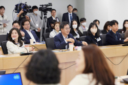 김동연, "인구문제는 이제 세계가 함께 고민해야 할 문제"