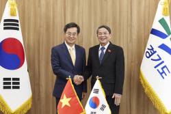 김동연, 방한 중인 베트남 국회부의장 만나 인적교류 등 협력 방안 논의