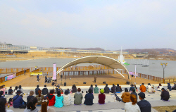 [포토뉴스] 시흥시 은계호수공원 버스킹