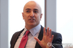 美 은행권 불안에 연준 ‘매파’도 신중…"경기침체 가까워지고 있어"