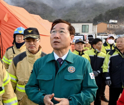 유정복 인천시장, "강화 마니산 산불 진화작업 나선 진화요원들에게 감사"