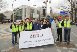 과천시 주말에도 불법현수막 합동단속 전개