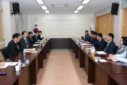 김진태 도지사. "평창군 사회단체, 동계청소년올림픽 대회 동참 감사"
