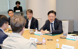 이승열 하나은행장 "손님보호 및 행복 최우선 가치"