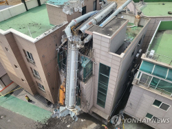 신세계건설 잇따른 악재…정두영 신임 대표 경영능력 도마에