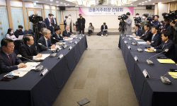 금융당국 수장, 5대 금융 회장에 