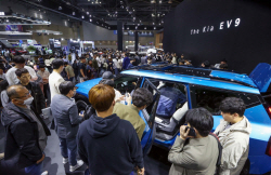 [2023 서울모빌리티쇼] 車부터 킥보드까지···‘전동화 경쟁’ 가열