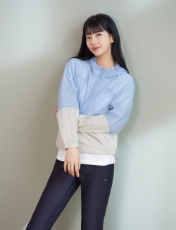 [One Pick! 신상] 4과비빔면, 꼬르동 블루버거, 요플레 그릭, K2 바람막이자켓, 아모레 블루수분 선크림
