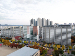 LH, 영구임대 주거복지사 확대배치 본격화