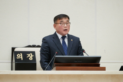 윤원균 용인시특례시의회 의장, "초심 새기며 의정활동에 임해달라" 당부