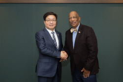 염태영 경기도 경제부지사, 미국 뉴저지주 고든 존슨 상원의원과  문화·예술 교류 논의