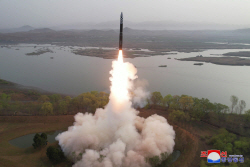 北 ICBM 발사에…유엔 안보리 韓 포함 17일 회의 소집