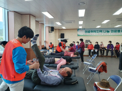 좋은사람들, 김천 농촌지역 어르신 찾아 활동 펼쳐