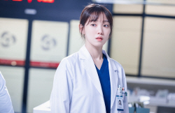 이성경 "