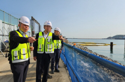 강준석 BPA 사장, 감천항 하역 및 공사 현장 특별점검