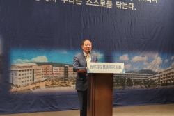 [포토] 하윤수 부산시교육감, 21일 경남여고 개교 96주년 축하