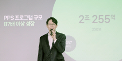 네이버웹툰, 작년 100억원 넘게 번 작품만 5편…"내년엔 더 번다"