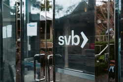 美 연준, SVB 사태 책임 인정…"당국 감독 실패"