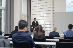 [포토] 박형준 "부산, 투자하기 좋은 도시(Busan is good to invest)"
