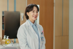 ‘두 닥터’의 시청률 경쟁, 차정숙이냐 김사부냐