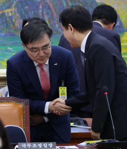 손병두 거래소 이사장 "이상거래 적발 기준, 장기로 늘리는 것 검토"