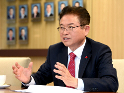[인터뷰]이철우 경북도지사 "경북형 