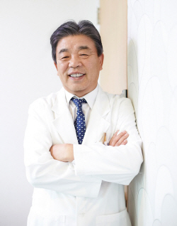 한미중소병원상 봉사상에 한길안과병원 정규형 이사장