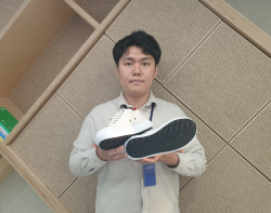 [K-스타트업의 도약 38] 트레드앤그루브 "폐타이어로 만든 신발로 탄소 절감"