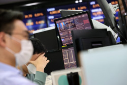 중국의 美 마이크론 제재…삼전·하이닉스 웃었다