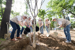 항공업계, ESG 경영 확대…업사이클링·봉사활동 활발