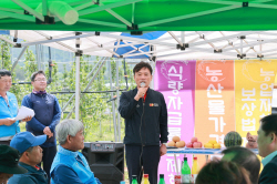 청송군농민회, 통일 쌀 ‘손 모내기’ 행사 개최