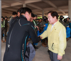 [포토뉴스] 남양주시 민관군 북한강 환경정화