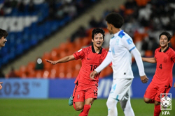 U-20 월드컵 김은중호, 온두라스와 2-2 무승부…16강 유력