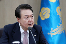 5주 연속 ‘쑥쑥’ 오른 尹 지지율…석달 만 40%대 회복 [리얼미터]