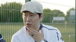 김수로, 英축구팀 ‘첼시 로버스 FC’ 구단주 사임