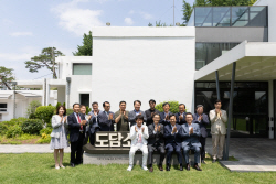 김동연, "예술인 기회소득, 빠르면 7-8월 중 전국 최초 시행"