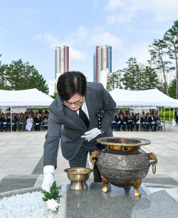 [포토뉴스] 김포시 제68회 현충일 추념식