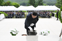 [포토뉴스] 양주시 제68회 현충일 추념식