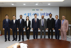 정명근 화성시장, 엘텍유브이씨·알파탄 홀딩 인베스트먼트와 면담