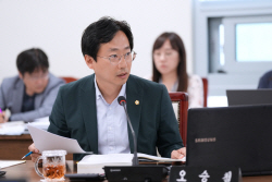 "하남시 기업유치, k-스타월드 해외출장 성과없다"