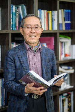 [인터뷰] 채우석 한국방위산업학회장 "K방산, 규모의 경제 지속에 ‘손님 찾는