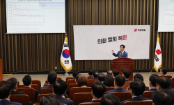정용훈 카이스트 교수 "日오염수는 띠끌, 100년 지나도 영향없어"
