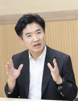 [민선4기 전남교육 1주년] "공부하는 학교·교육공동체 확립으로 탄탄한 전남교육 실현"