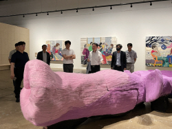 해양에너지 임직원, 광주비엔날레 관람하며 홍보 나서