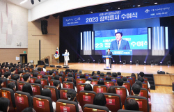 시흥시 꿈나무 617명 장학증서 수여…배움 응원
