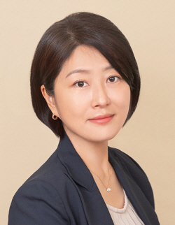 [유통가 톺아보기] CJ올리브영 이선정 대표, 최연소 CEO의 ‘IPO 도전