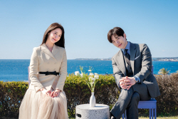 임윤아·이준호 로코 ‘킹더랜드’, 넷플릭스 주간 시청시간 1위