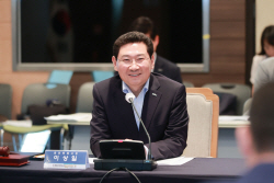이상일 용인특례시장 "특례시, 법적·제도적으로 권한과 자율성 뒷받침해줘야"