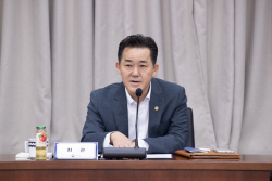 신임 환경차관 "4대강 보 이념 접근 말아야…환경산업은 경제 이끄는 첨병"